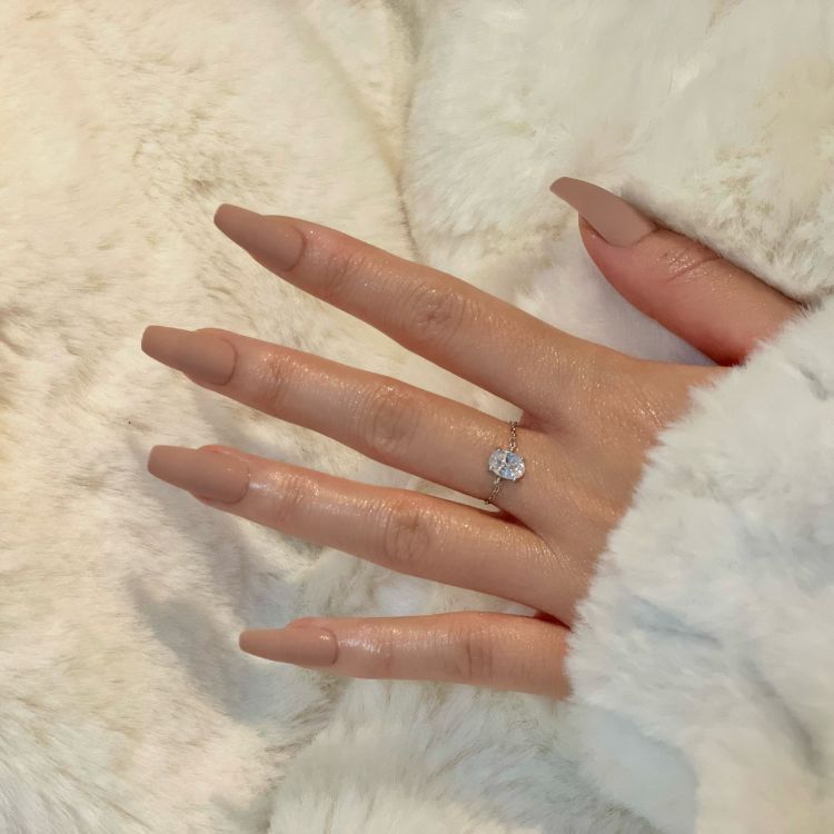 Verstellbarer Ring für Damen mit 925 Sterling Silberkette und Ovalem Zirkonia Stein